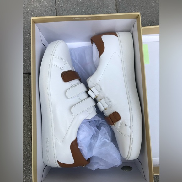 New in Box Michael Kors Women’s White Craig Leather Sneakers size 8.5 - Picture 5 of 10